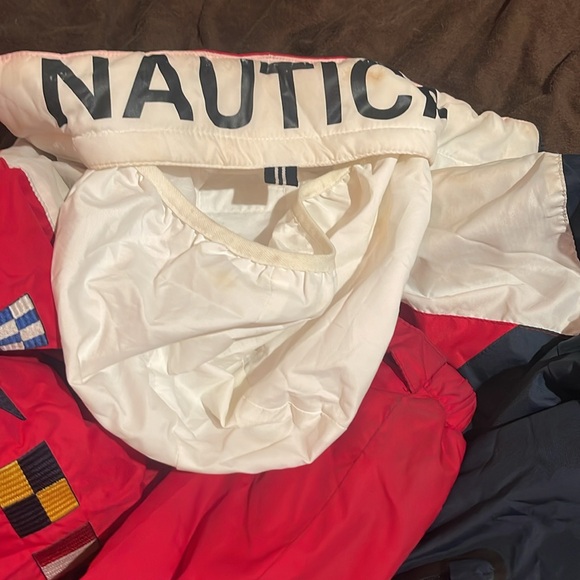 Nautica extra small with hoodie! Water resistant - Picture 7 of 7